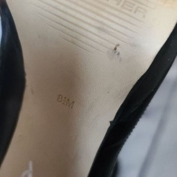 Marc Fisher Navy & Black Striped Bow Heels - Picture 13 of 13